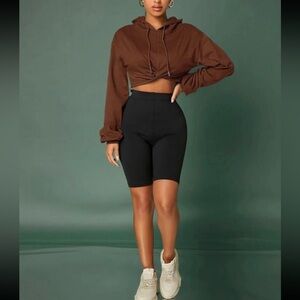 Cropped front twist hooded top or thinner sweatshirt, side zipper NEW brown XS/S